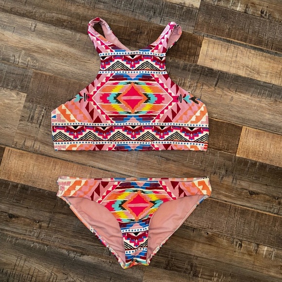 Billabong Pink Tribal Print High Neck Cut Out Detail Bikini Set Size Small Large - Picture 2 of 5